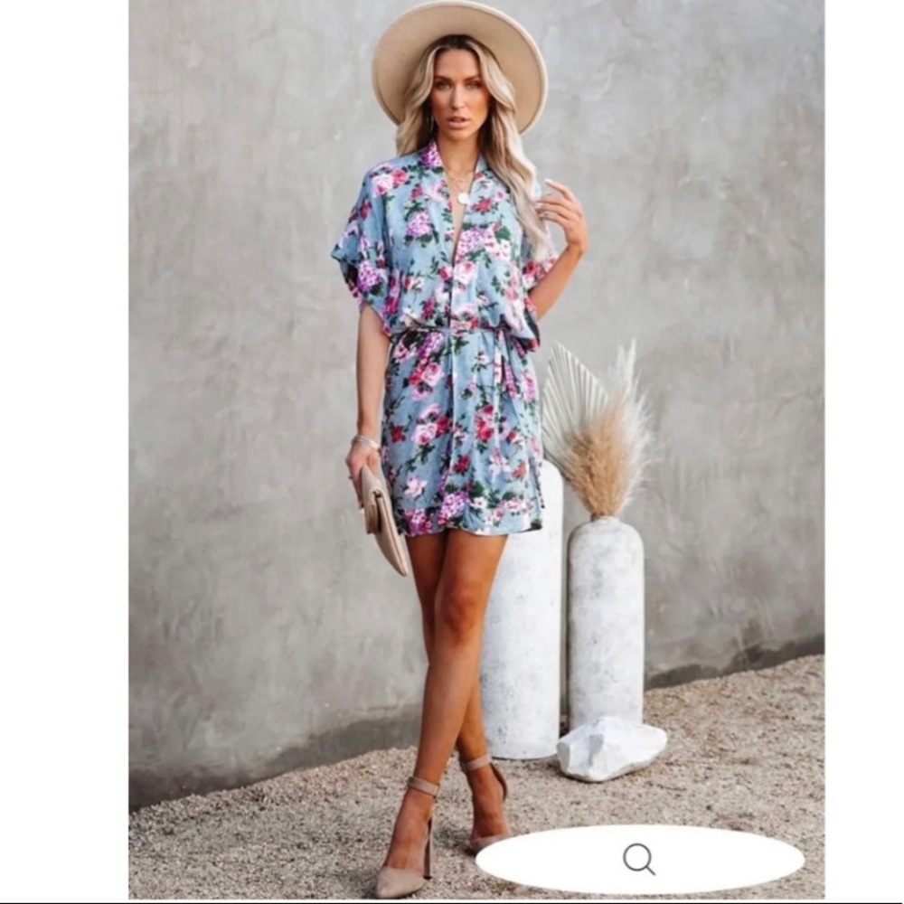 RECREATE MEMORIES FLORAL VERSATILE KIMONO